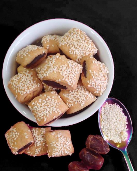 Menen (Fennel or Dates)